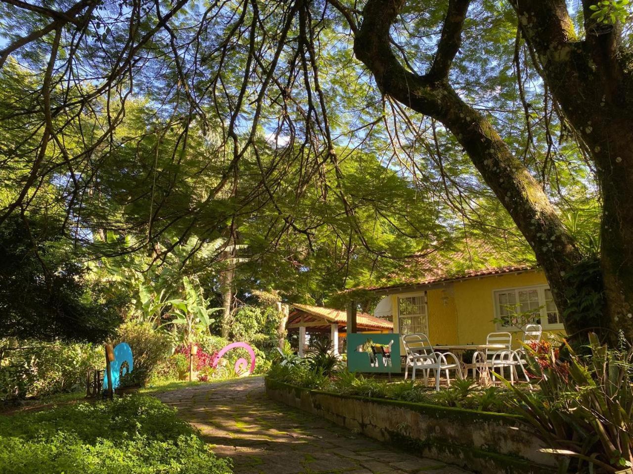 Pousada Casa Do Ipe Amarelo ミゲウ・ペレイラ エクステリア 写真